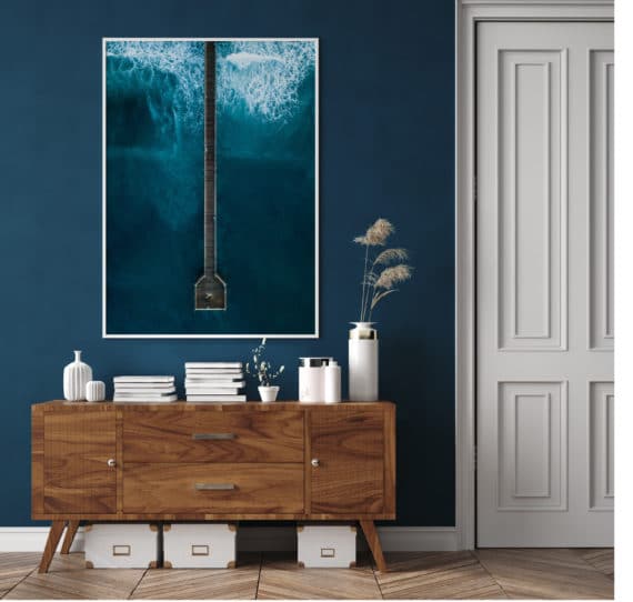 Plakat Pomost nad komodą